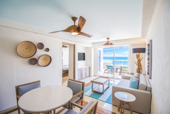 Master Suite Ocean View King