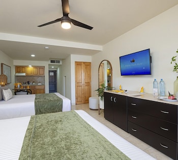 Deluxe Junior Suite