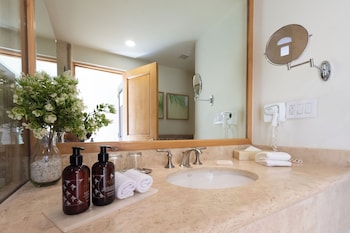 Superior Suite with Sea View