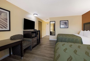 Standard Room, 2 Queen Beds, Non Smoking
