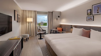 Bellevue Room