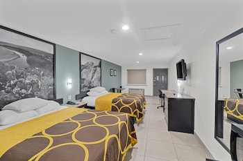 Standard Room, 2 Queen Beds, Non Smoking