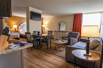 Studio Suite, 2 Queen Beds, Non Smoking, Kitchenette