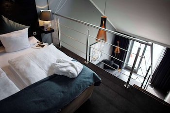 Superior Room, 1 King Bed (Plus)