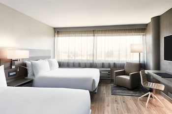 Room, 2 Queen Beds, Hearing Accessible