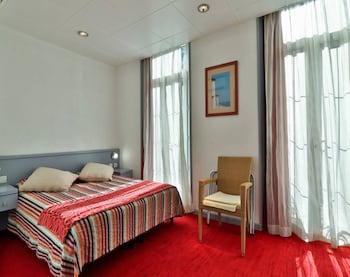 Classic Room, Balcony