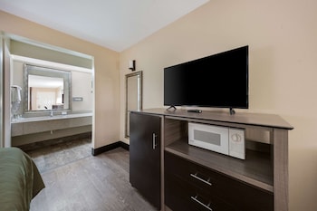 Suite, 1 King Bed, Non Smoking