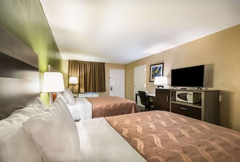 Room, 2 Double Beds, Accessible, Smoking