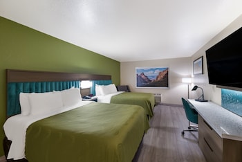 2 Queen Beds, Nonsmoking, Pet Friendly