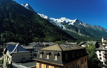 Prestige Suite with Terrace and Mont-Blanc View