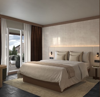 Prestige Suite with Terrace and Mont-Blanc View