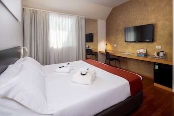 Comfort Room, 1 Queen Bed, Non Smoking