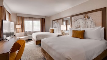Standard Room, 2 Queen Beds, Non Smoking, Refrigerator & Microwave
