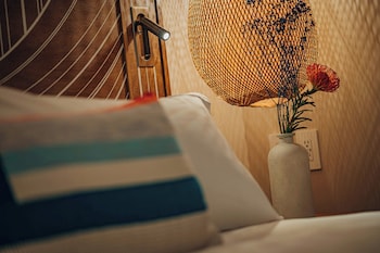 Suite, 1 Bedroom, Ocean View (1 King Bed & Sofa Bed)