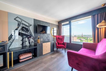 Superior Suite, Garden View