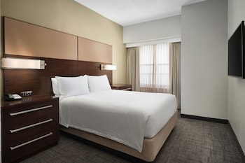 Suite, 2 Bedrooms (Mobility Accessible, Tub)