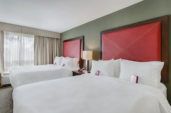 Suite, 2 Bedrooms (Microwave)