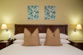 Standard Room Double- City View