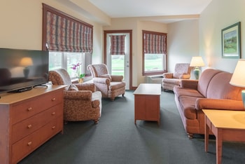 Executive Suite, 1 King Bed with Sofa bed