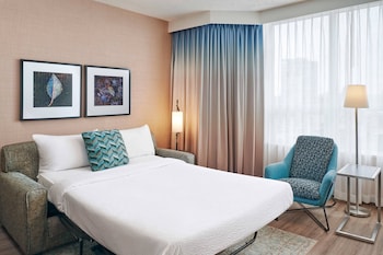 Studio, 1 Queen Bed with Sofa bed, City View