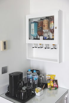 Junior Suite, Ocean View (Elite Club | +18 | Superior | C)