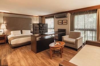 Junior Suite, 1 King Bed