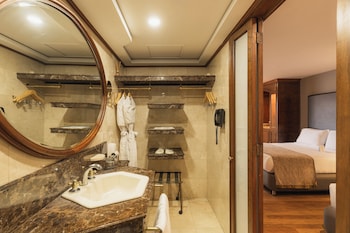 Luxury Premium Twin