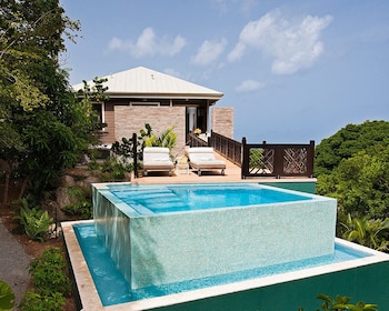 One Bedroom Stewarts Plunge Pool Studio