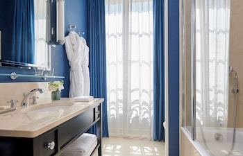 Premium Room, 2 Twin Beds, Balcony