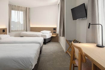 Comfort Triple Room