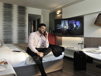 Superior Room, City View