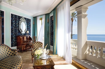 Signature Junior Suite