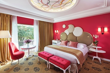 Rivoli Room, Garden Area