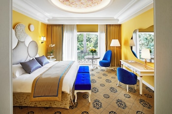 Rivoli Room, Garden Area