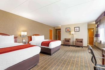 Standard Room with 2 Queen Beds - Non-Smoking