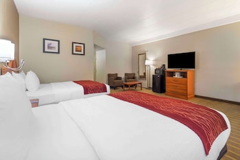 Room, 2 Queen Beds, Accessible, Non Smoking (Upgrade)