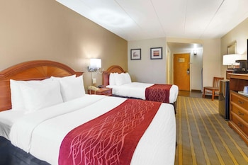 Standard Room with 2 Double Beds - Non-Smoking