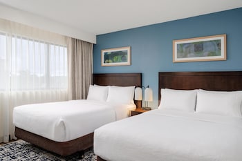 Suite, Multiple Beds, Microwave
