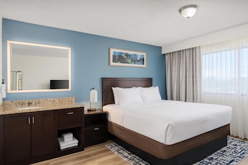 Family Suite, Multiple Beds, Microwave, Corner