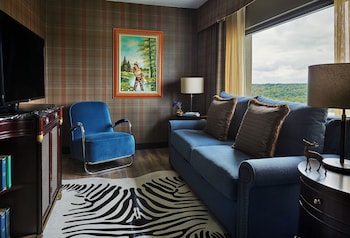 Suite, 1 King Bed