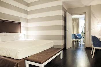 Signature Suite