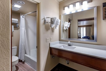 Standard Room, 1 Queen Bed, Non Smoking, Microwave