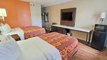 Standard Suite, 2 Double Beds, Non Smoking, Refrigerator & Microwave