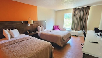 Deluxe Room, 2 Double Beds, Non Smoking, Refrigerator & Microwave
