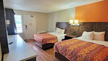 Standard Suite, 2 Double Beds, Non Smoking, Refrigerator & Microwave