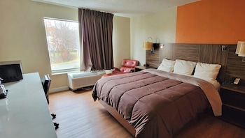 Deluxe Room, 1 King Bed, Non Smoking