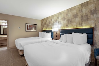 Standard Room, 2 Queen Beds, Non Smoking, Refrigerator