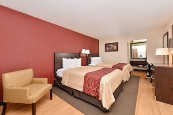 Deluxe Room, 2 Double Beds (Smoke Free)