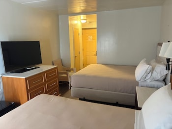 Double Room, 2 Double Beds