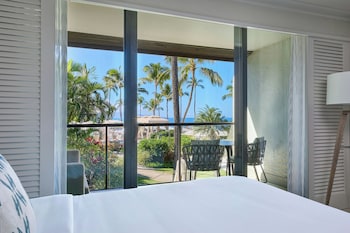 Room, 2 Queen Beds, Partial Ocean View (Balcony)